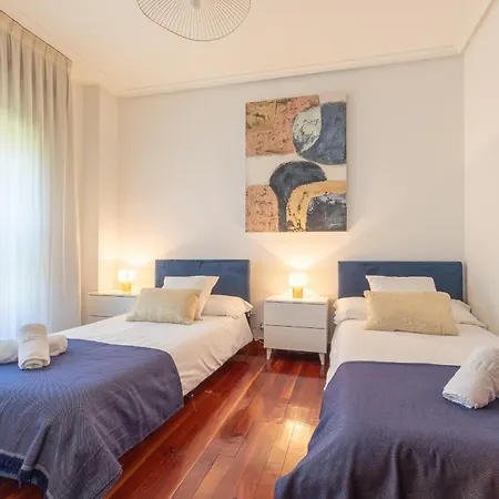 De Lujo En Menendez Pelayo I Parking Privado I Playas I Wifi 公寓