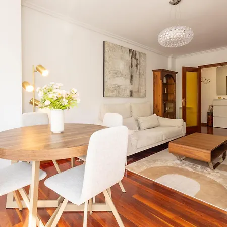 De Lujo En Menendez Pelayo I Parking Privado I Playas I Wifi