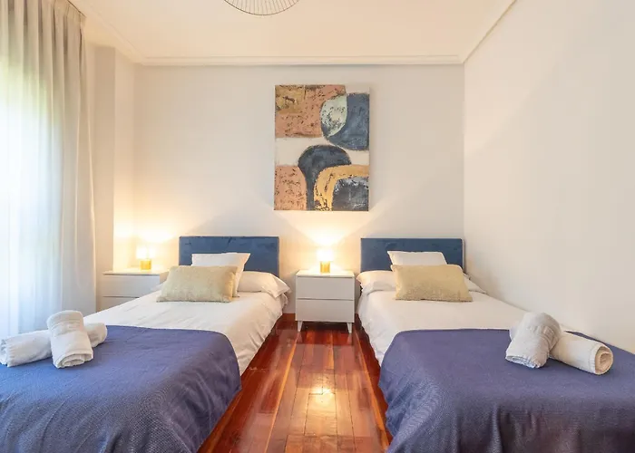 Apartament De Lujo En Menendez Pelayo I Parking Privado I Playas I Wifi