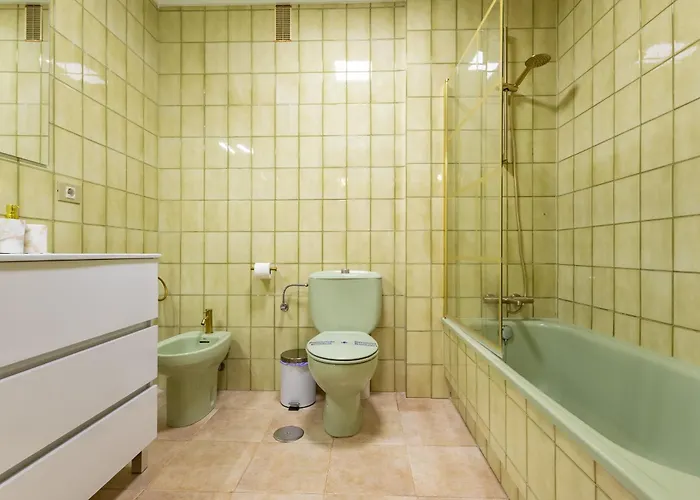 Apartmán De Lujo En Menendez Pelayo I Parking Privado I Playas I Wifi