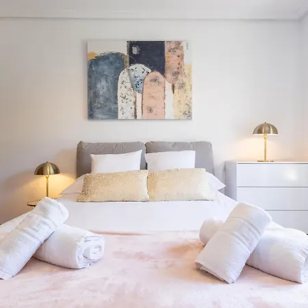 De Lujo En Menendez Pelayo I Parking Privado I Playas I Wifi Διαμέρισμα Σανταντέρ